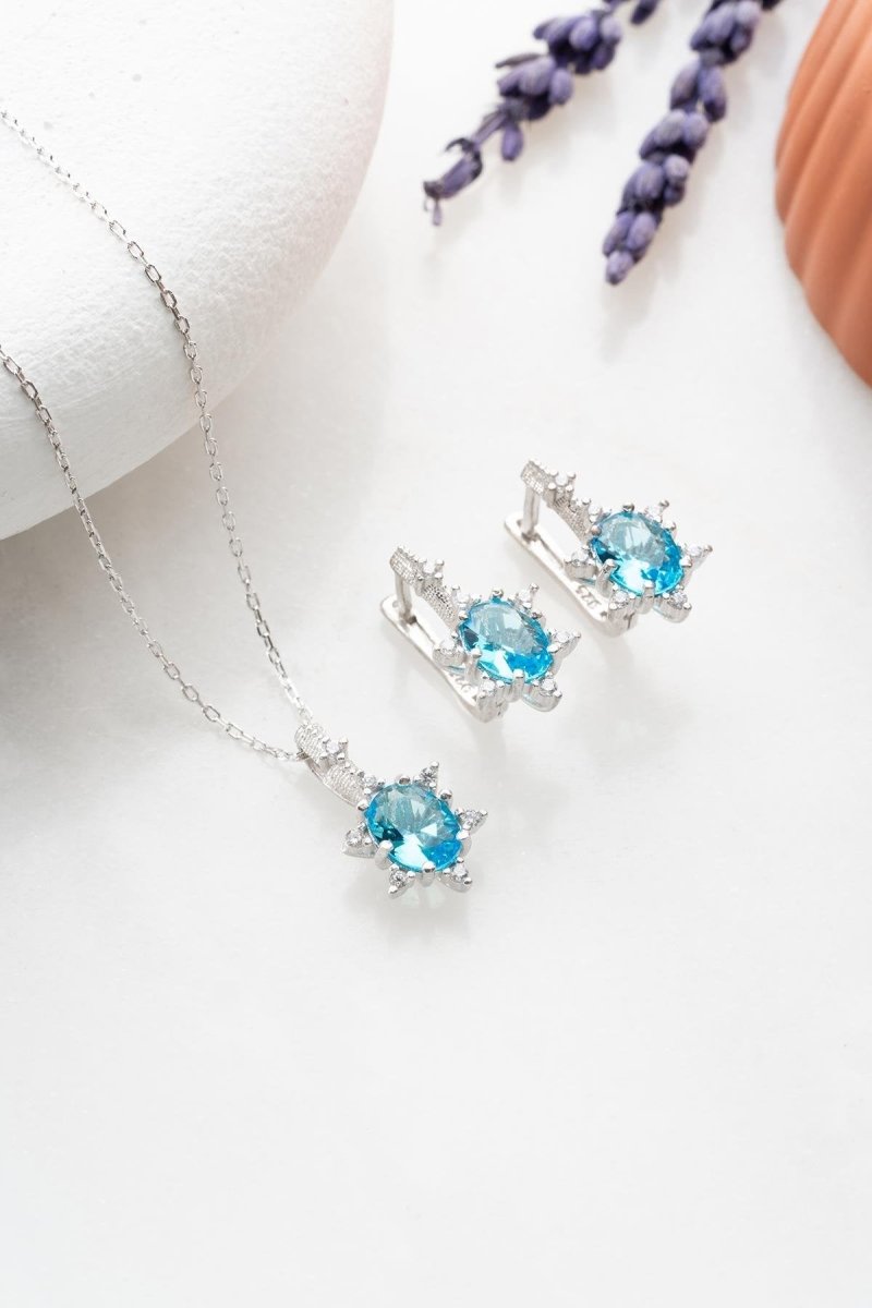 NRZ | 925K Sterling Silver Aquamarine Oval Stone Earrings and Necklace Set