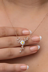 NRZ | 925K Sterling Silver Daisy Necklace