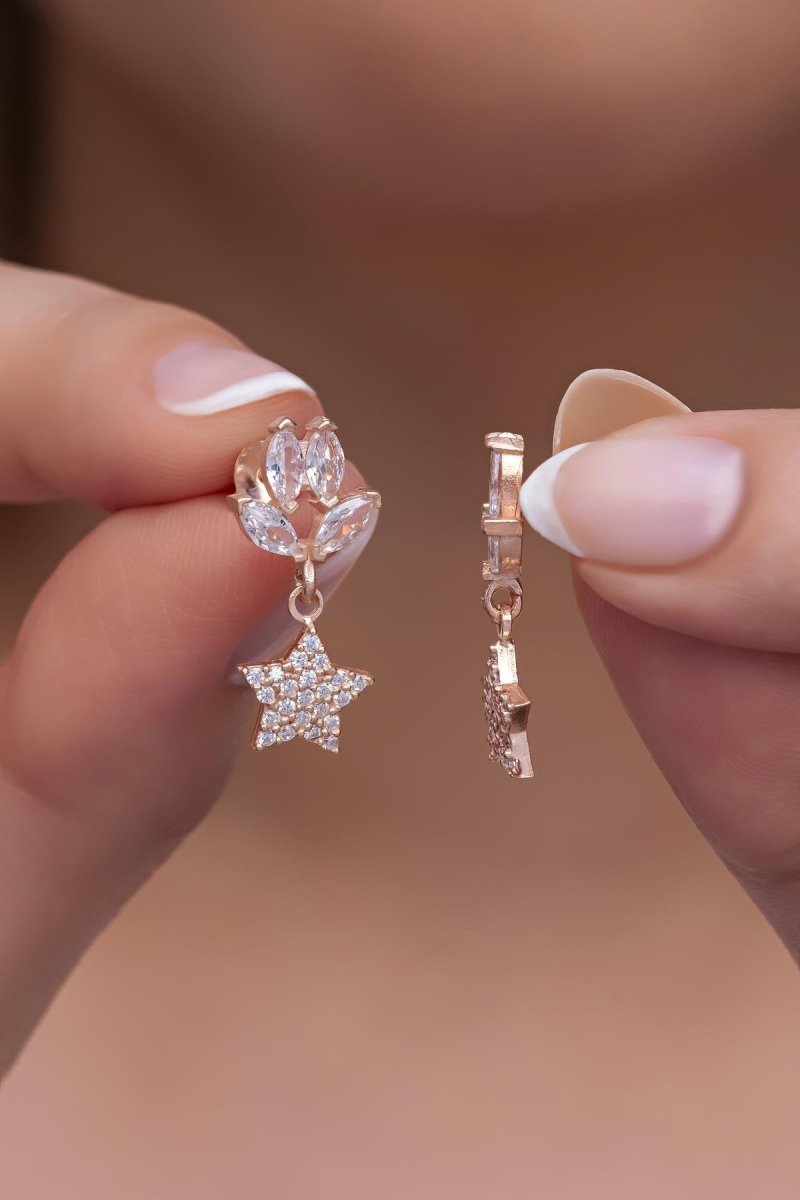 NRZ | 925K Sterling Silver Dangling Tiny Star Earrings with Shuttle Zircon Stone