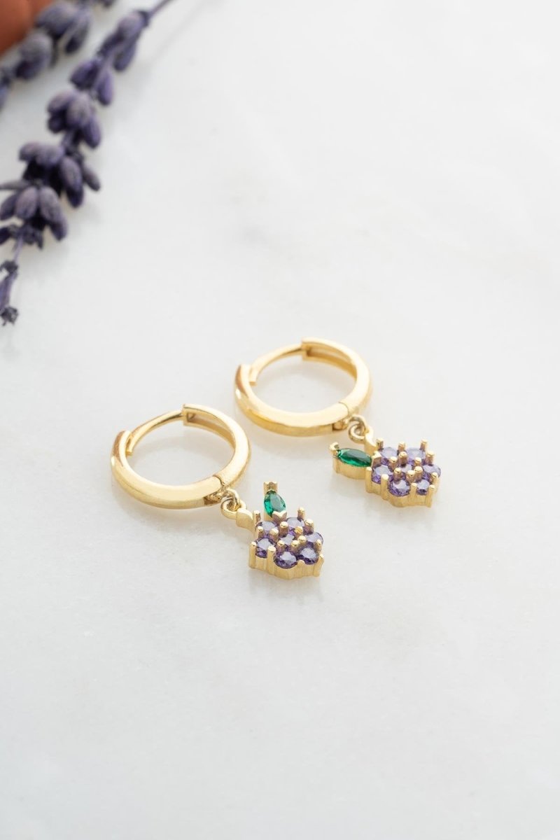 Nereze | Gold Plated 10mm Dangling Grape Earrings - TryAladdin