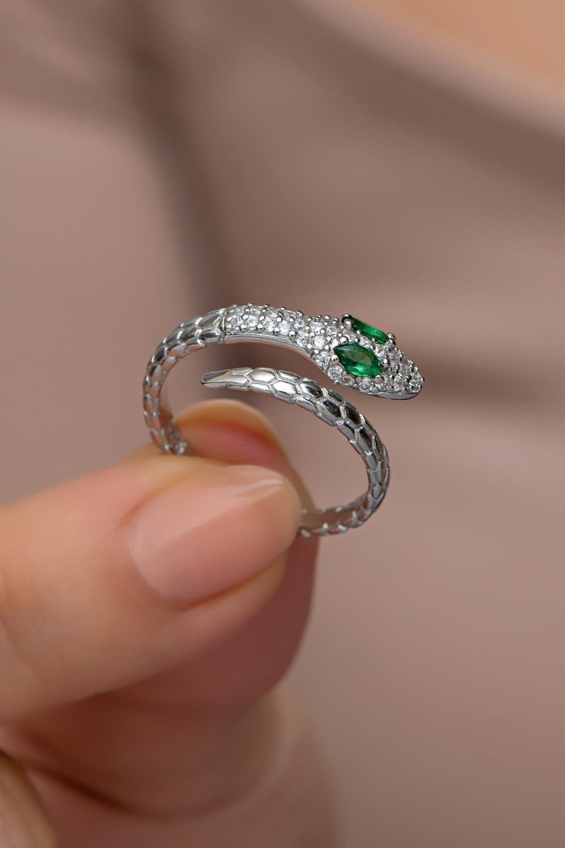 NRZ | 925K Sterling Silver Rhodium Plated Zircon Stone Snake Design Adjustable Size Ring