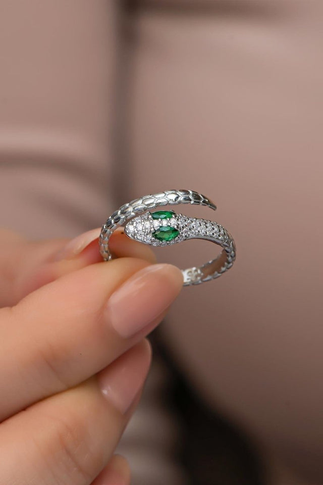 NRZ | 925K Sterling Silver Rhodium Plated Zircon Stone Snake Design Adjustable Size Ring