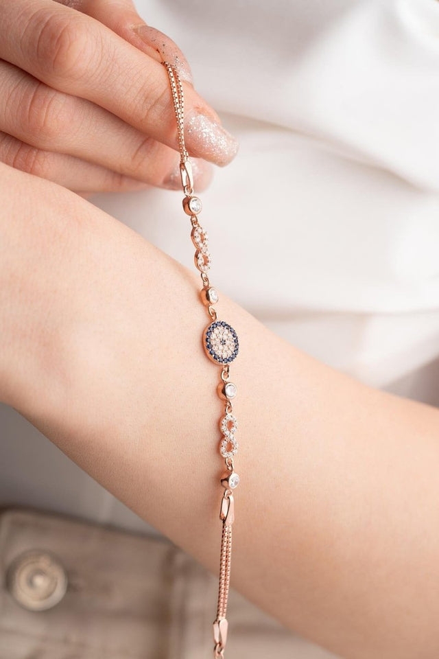 Bijoux en plaqué or blanc, rose ou jaune Bijoux en plaqué or blanc, rose ou jaune