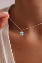 NRZ | 925K Sterling Silver Rose Plated 4 Leaves Blue Stone Clover Necklace