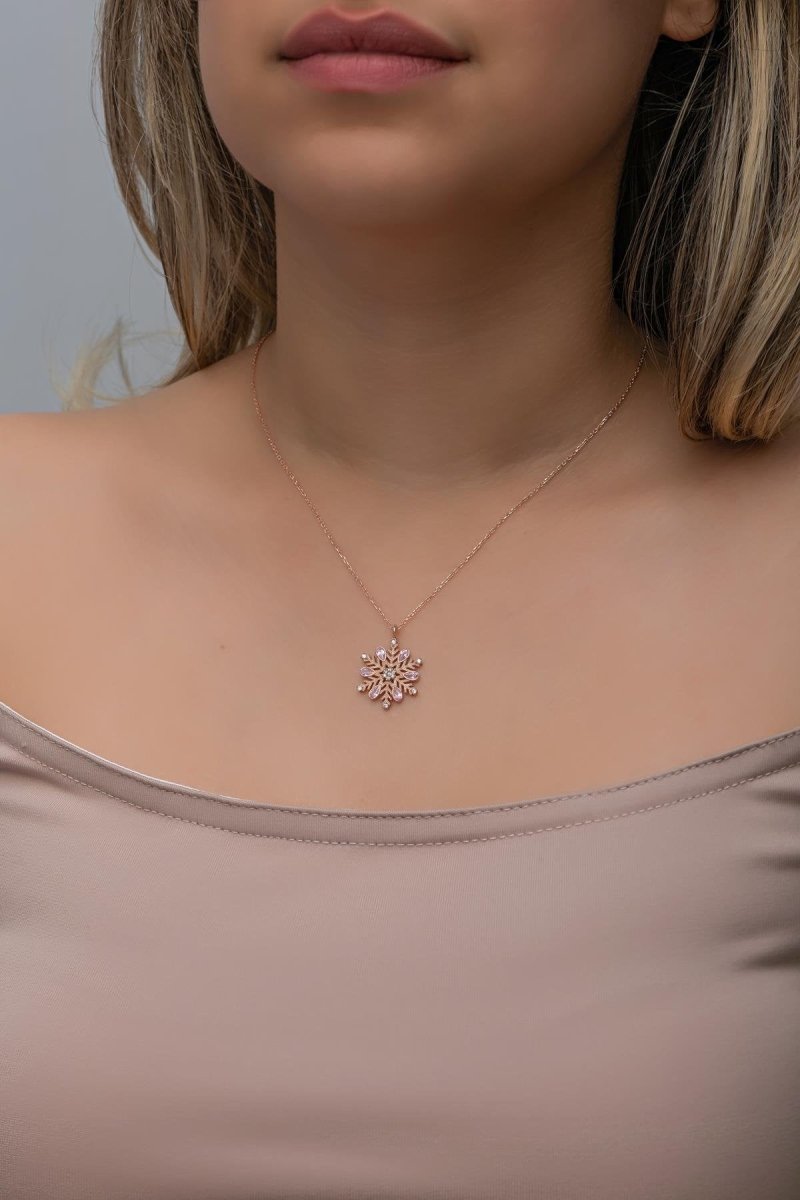 NRZ | 925K Sterling Silver Rose Plated Snowflake Necklace with Pink Stone