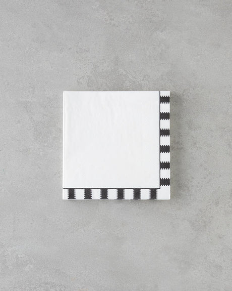 Professional Black White Nuvia Design Paper Napkins   33x33cm 20 Count