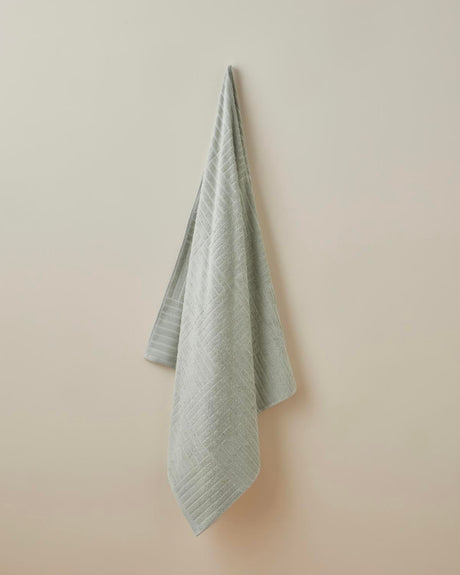Professional-Grade-Premium-Cotton-Bath-Towel-Sage-90x150cm
