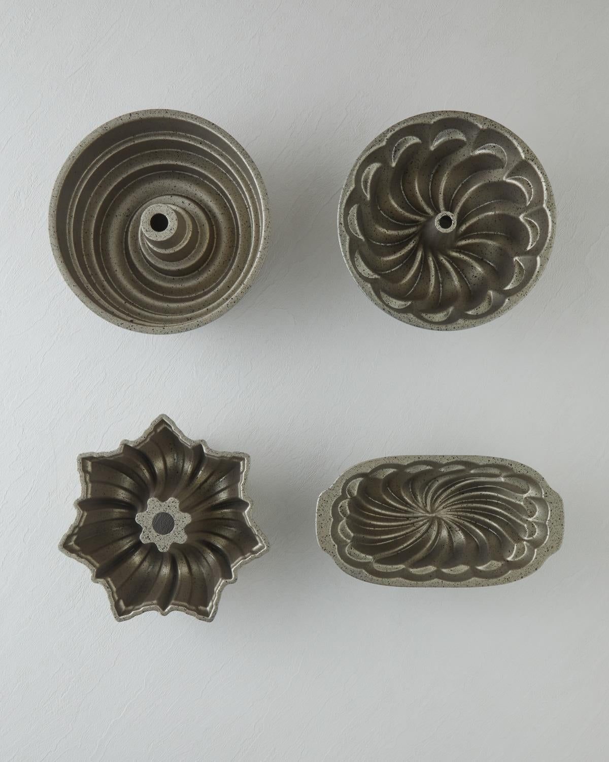 Professional-Grade-Cast-Loaf-Cake-Mold-Champagne-Finish