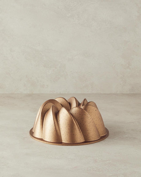 Professional-Cast-Aluminum-Cake-Mold-Gold-Finish-Patisserie-Grade