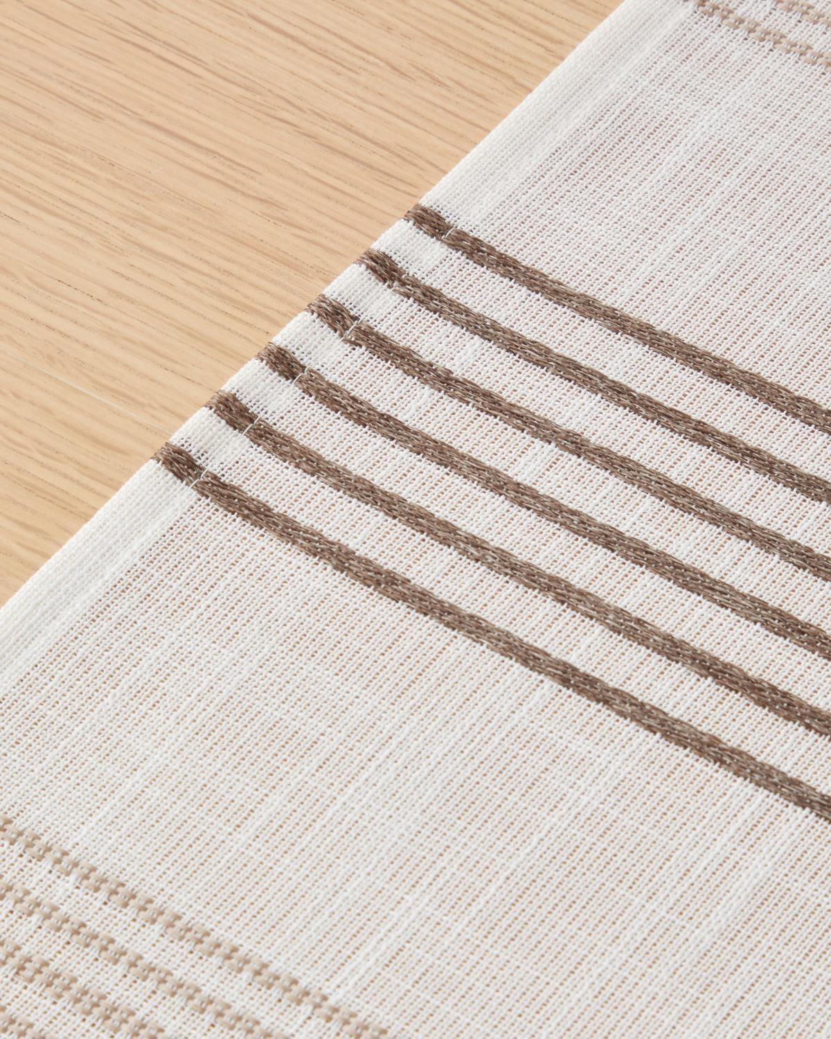 Premium-Polyester-Pecan-Pattern-Table-Runner-Beige-Brown