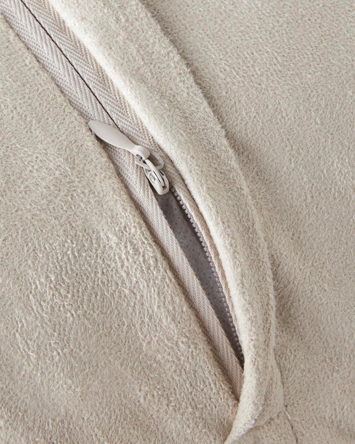 Premium Plush Decorative Pillow Cover   Lilac