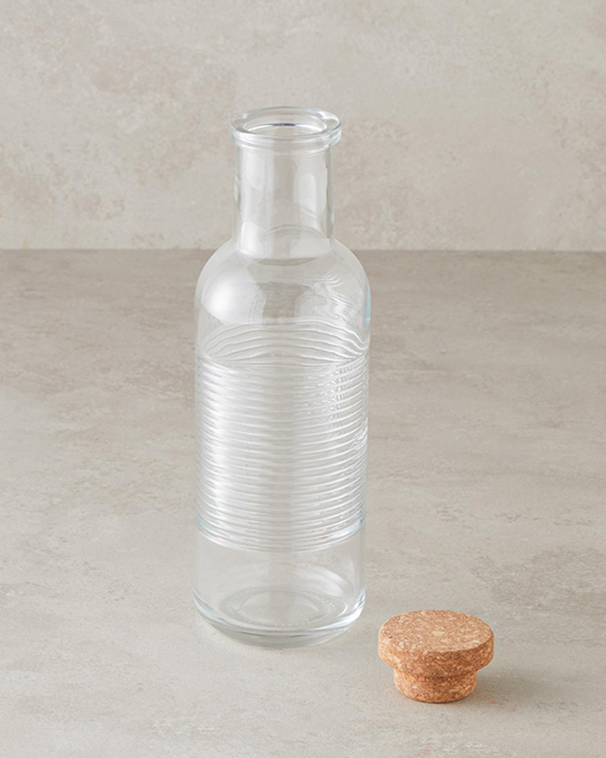 Professional Grade Clear Glass Bottle   Versatile Storage Solution