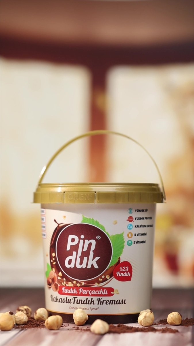 Pinduk Professional Cocoa Hazelnut Spread with Hazelnut Pieces - 900g - TryAladdin