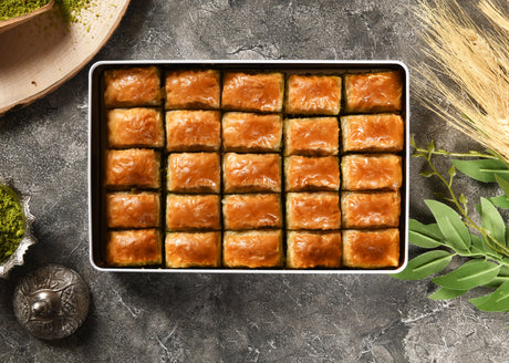 Asi | Pistachio Baklava in Gift Metal Box