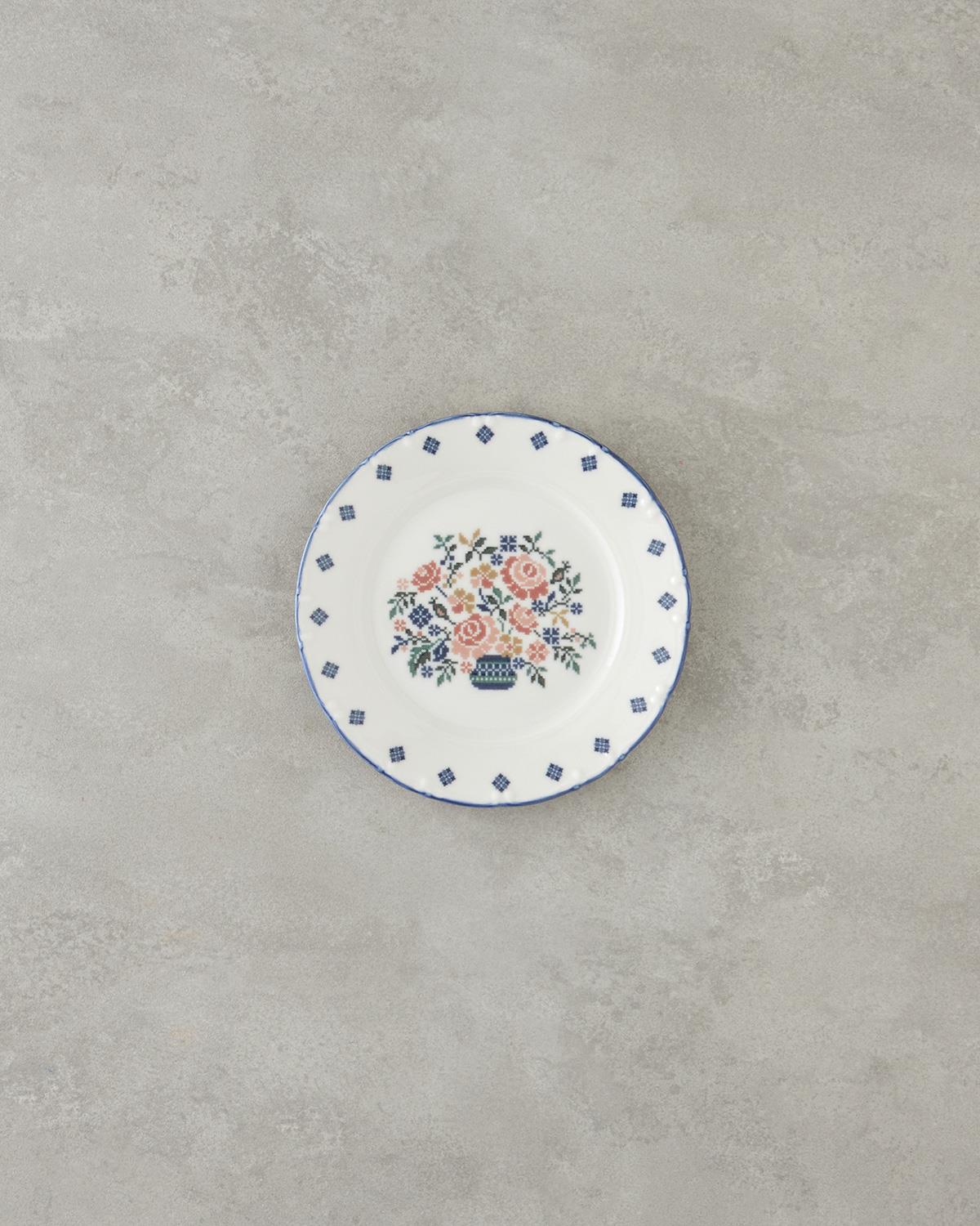 Premium-Pixel-Pattern-Porcelain-Dessert-Plate-Set-4-Piece
