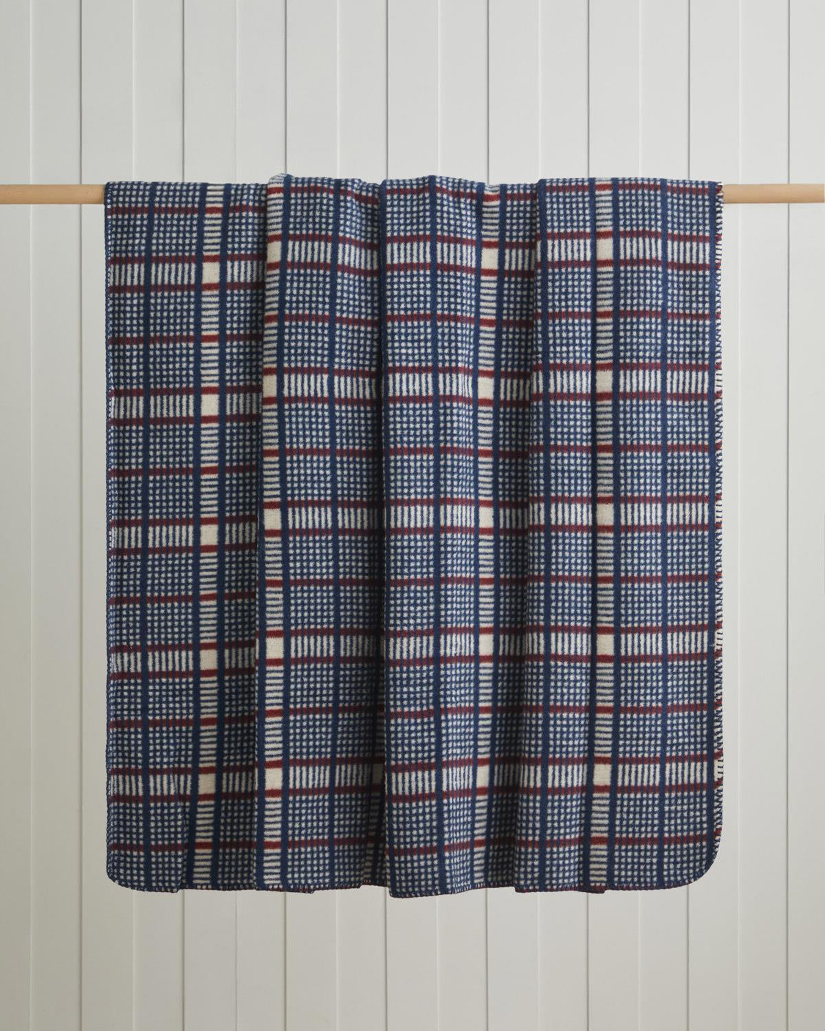 Premium Wholesale Cotton Acrylic Double Plaid Blanket Navy