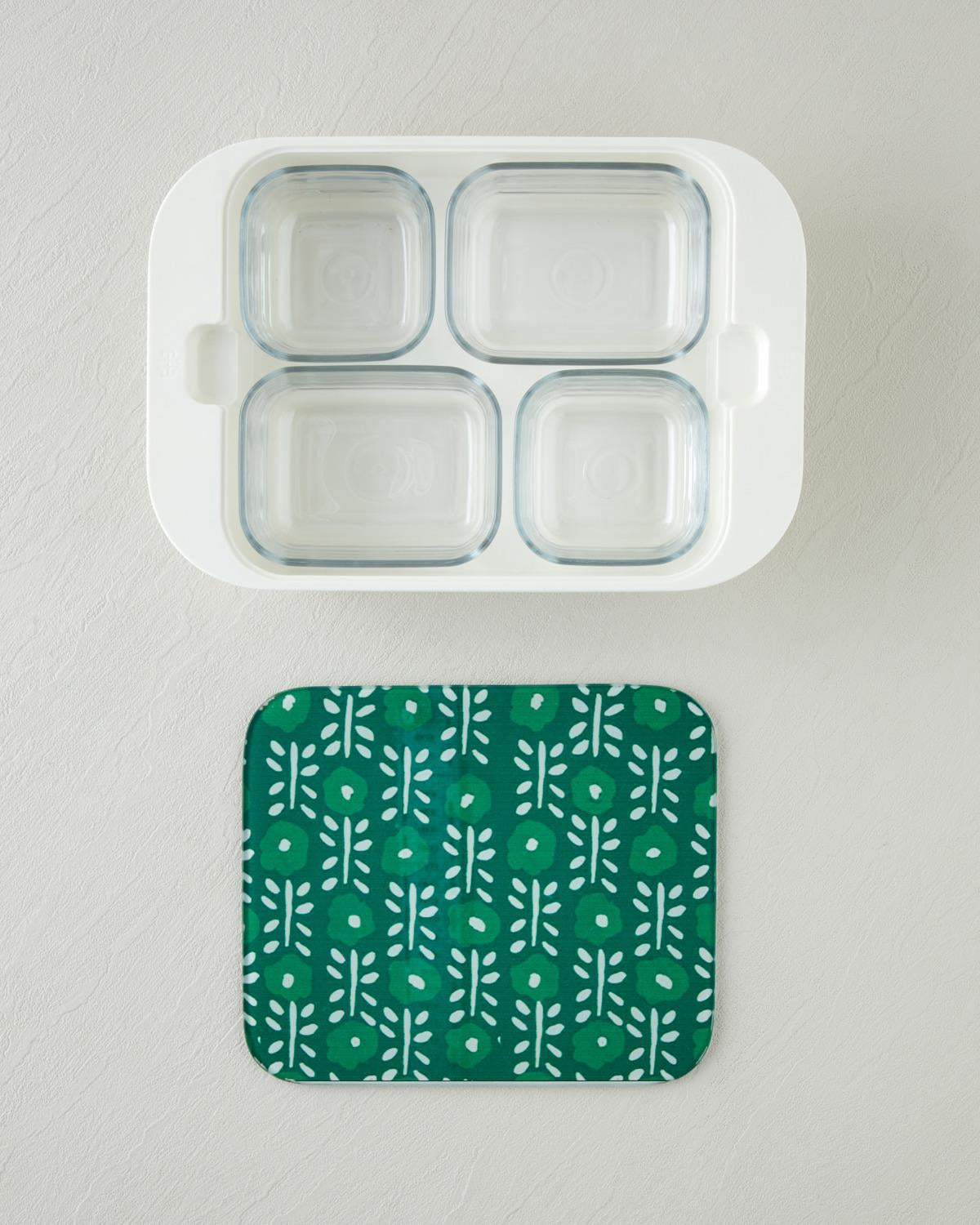 Professional 4 Piece Melamine Breakfast Serving Set   Glass Lids   Dark Green