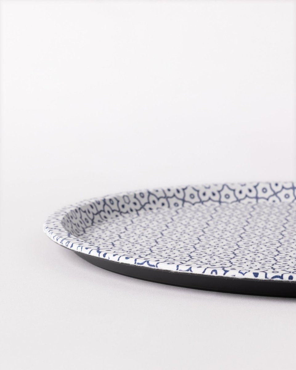 Plastic Round Serving Tray - Luminous Blue & White Design - TryAladdin