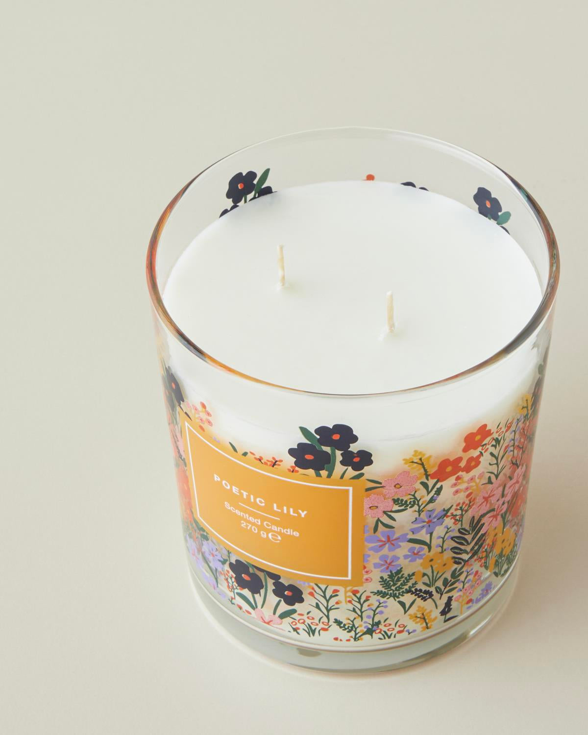 Premium Aromatic Poetic Lily Scented Candle