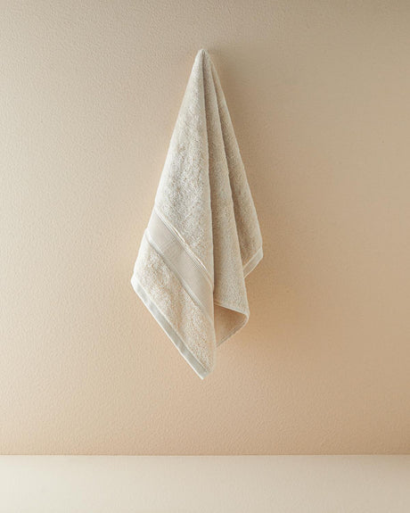 Professional-Grade Premium Soft Plush Cotton Face Towel