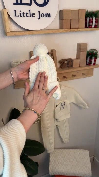 Pompom Knitted Baby Hat - Soft & Warm - TryAladdin
