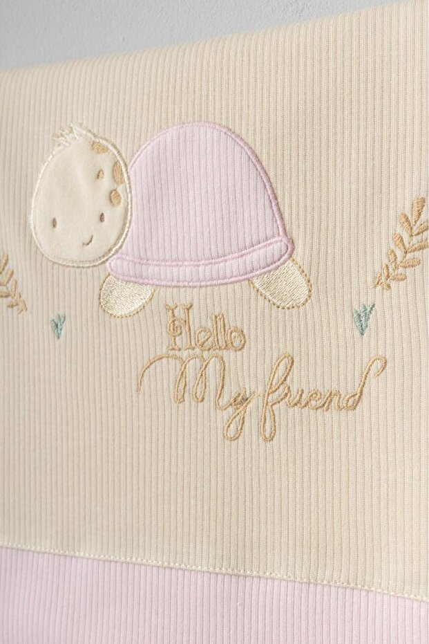 Premium 10 - Piece Newborn Welcome Set, Turtle Pattern, 100% Cotton - TryAladdin