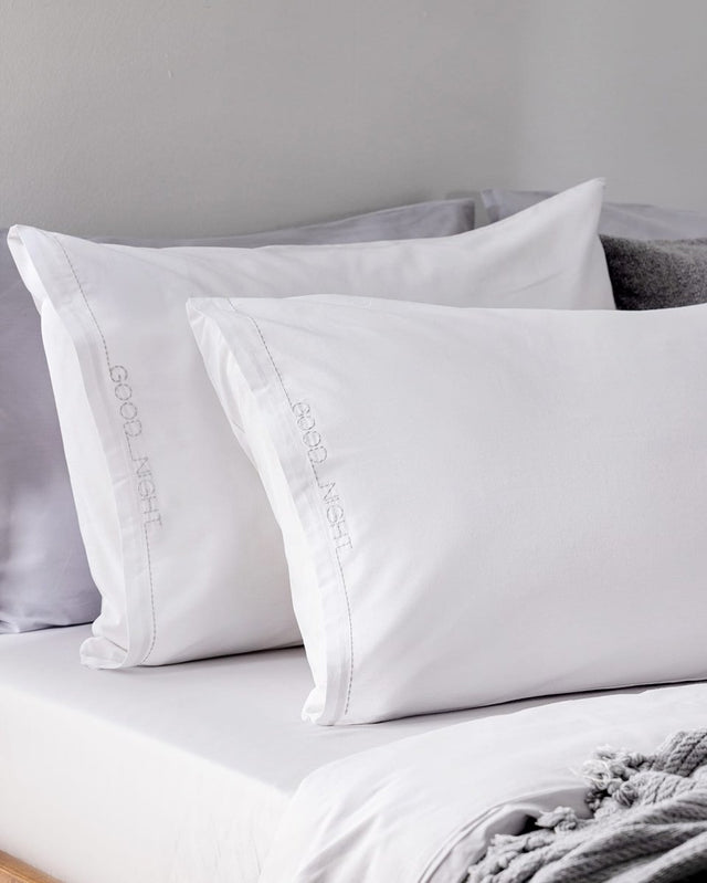 Premium 100% Cotton Pillowcase Set - Soft White & Gray (2 Pack) - TryAladdin