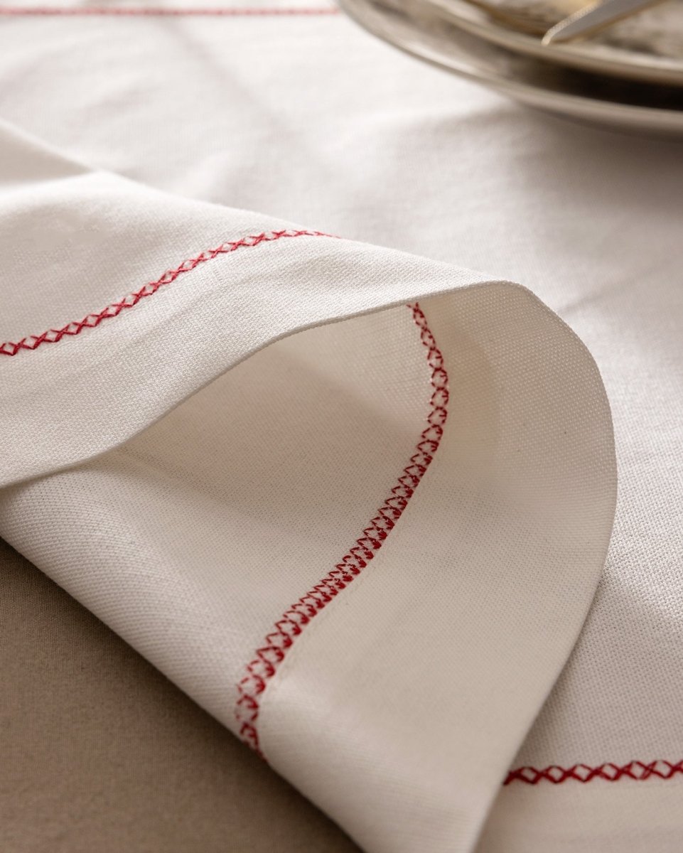 Premium 100% Cotton Table Runner - Ecru & Red Design for Dining - TryAladdin