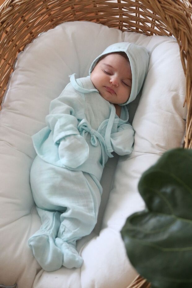 Premium Blue Cotton Muslin Newborn Hospital Exit Set - Newborn Size - TryAladdin