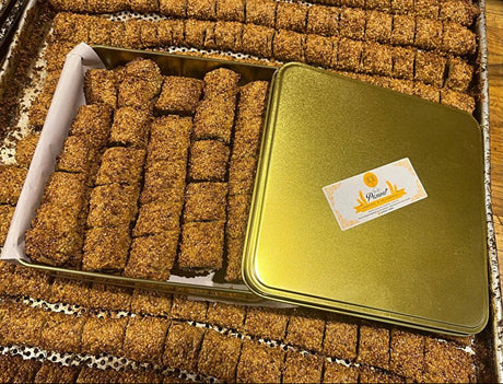 Premium Mardin Date & Sesame Assyrian Pastry Bread - 1000g - TryAladdin