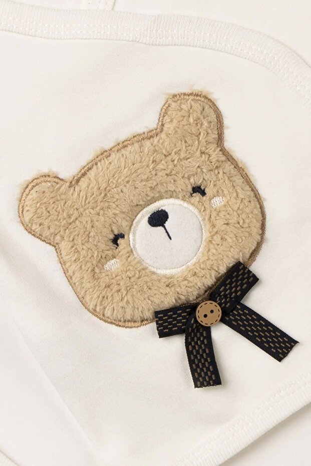 Premium Newborn Bear Embroidered Cotton Layette Set - Gift Boxed - TryAladdin