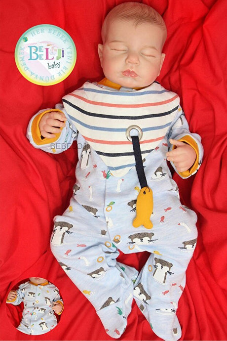 Premium Newborn Boys Animal Print Bodysuit & Bib 2 - Piece Set - TryAladdin