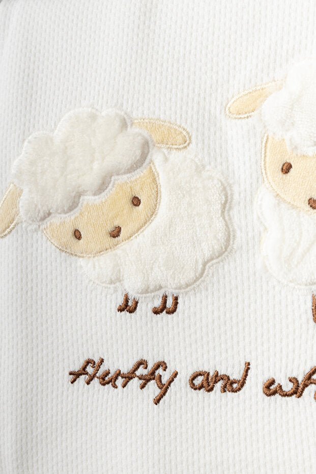 Premium Newborn Lamb Pattern 10 - Piece Layette Set - Hospital Essentials - TryAladdin