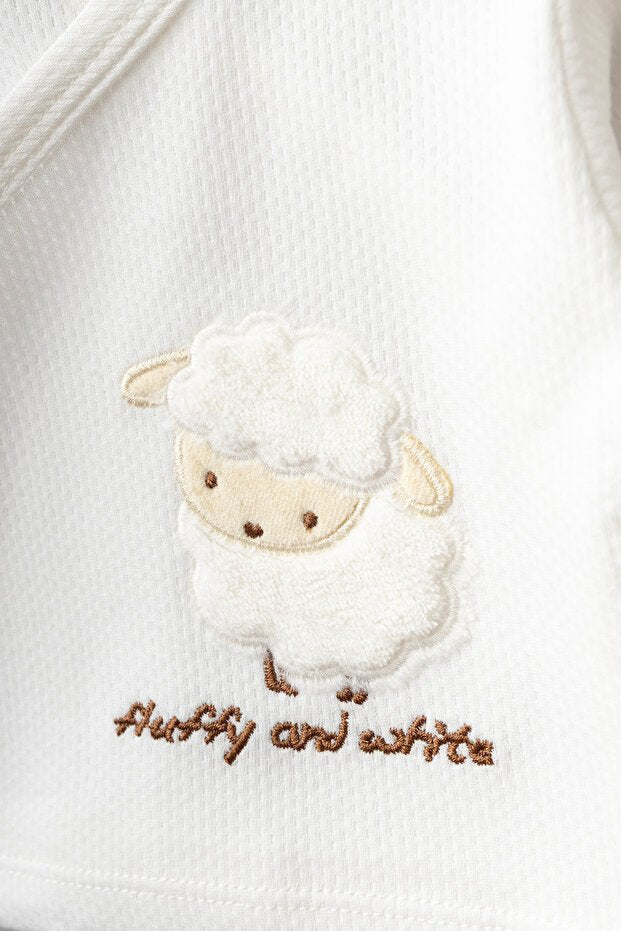 Premium Newborn Lamb Pattern 10 - Piece Layette Set - Hospital Essentials - TryAladdin