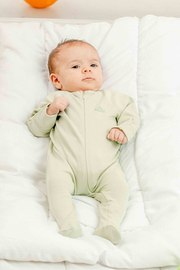 Premium Organic Newborn Zipper Romper Set - Bulk Wholesale - TryAladdin