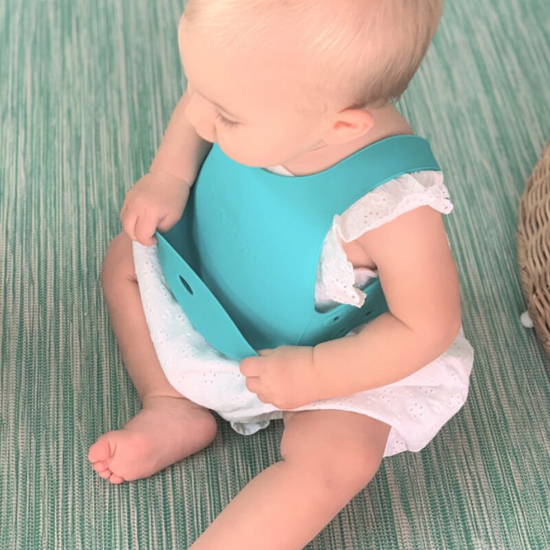 Premium Silicone Baby Bib - Comfortable, Adjustable & Mess - Free Feeding (6m - 4y) - TryAladdin