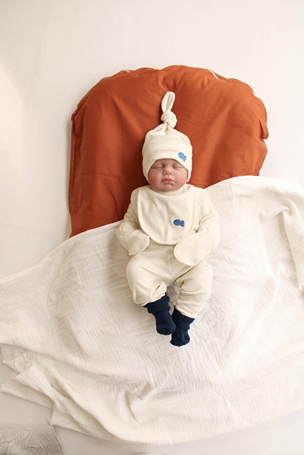 Premium Turkish Newborn Baby Clothing Set - Embroidered Fish Design, 5 - Piece - TryAladdin