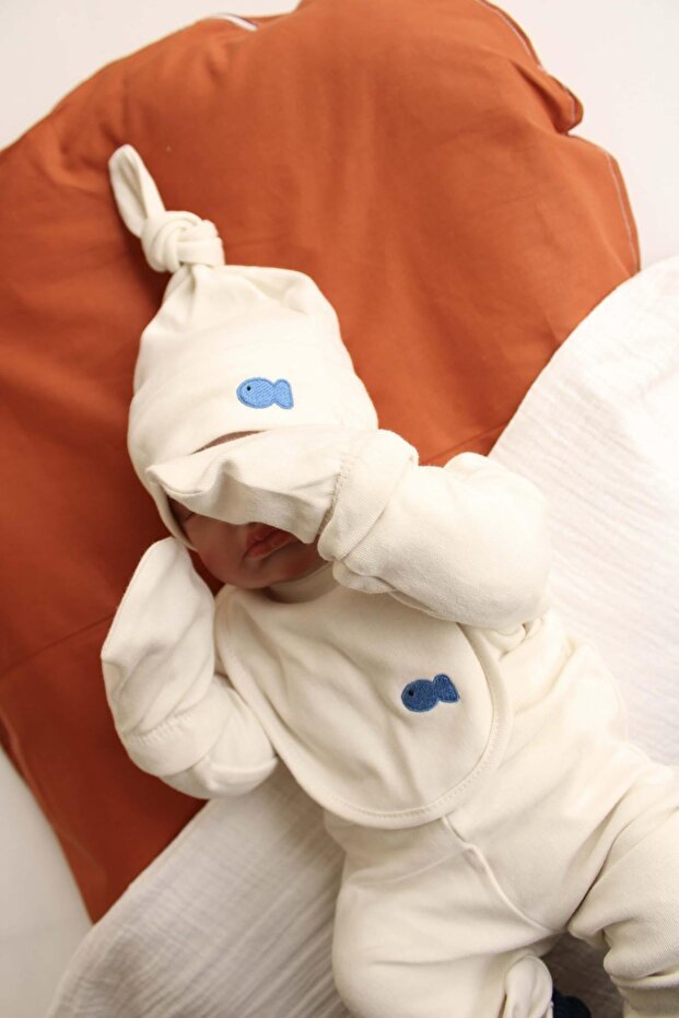 Premium Turkish Newborn Baby Clothing Set - Embroidered Fish Design, 5 - Piece - TryAladdin