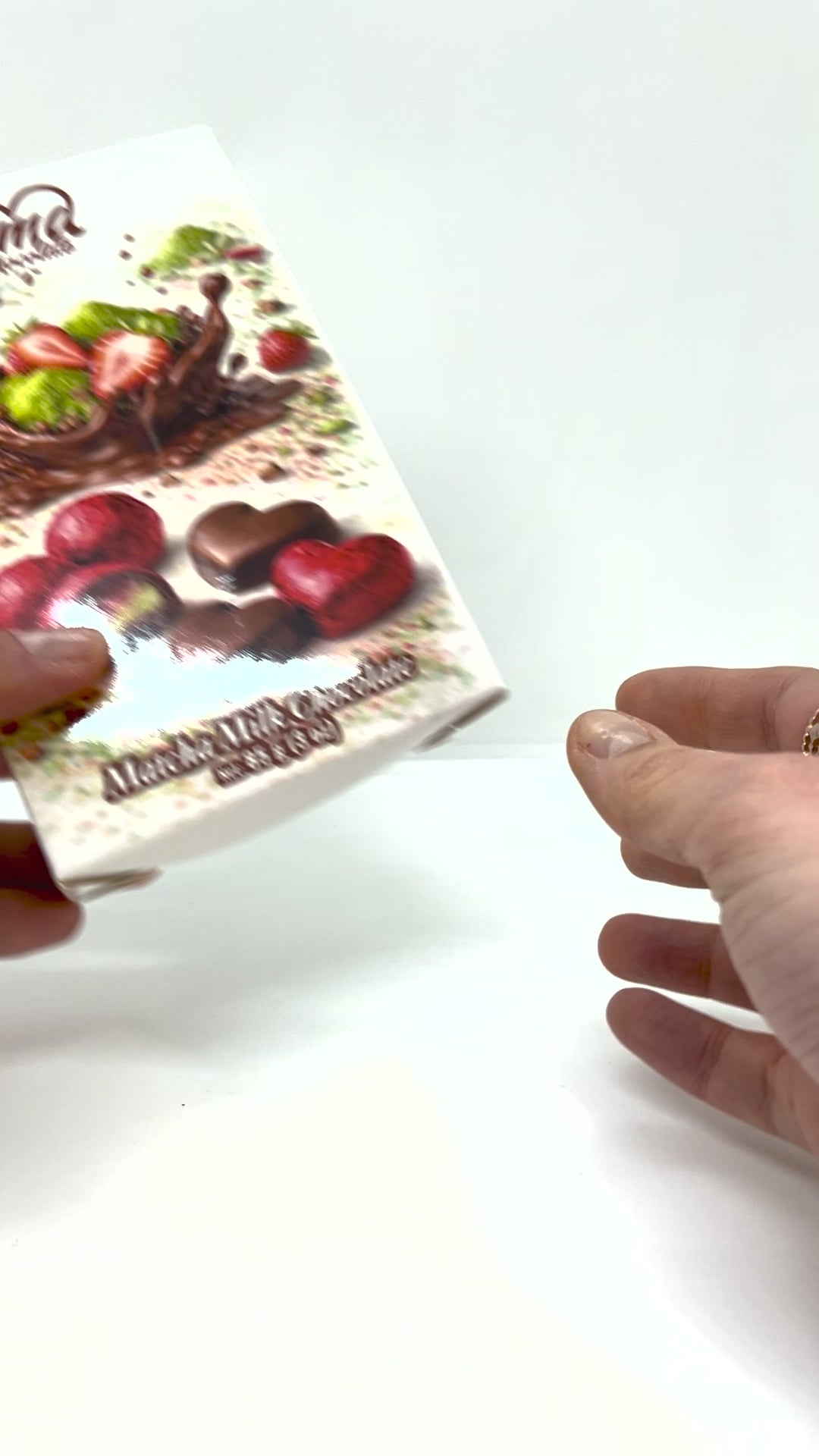 Gourmet Matcha Cream-Filled Chocolate Bar