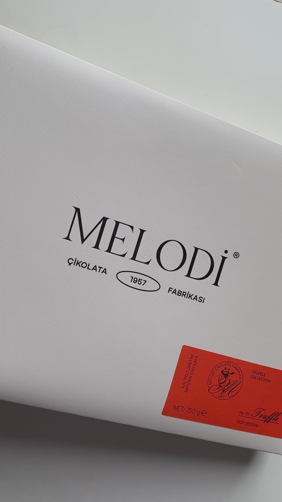 Melodi - 1957 Series Gift Truffle Chocolates - 750 Grams – Aladdin