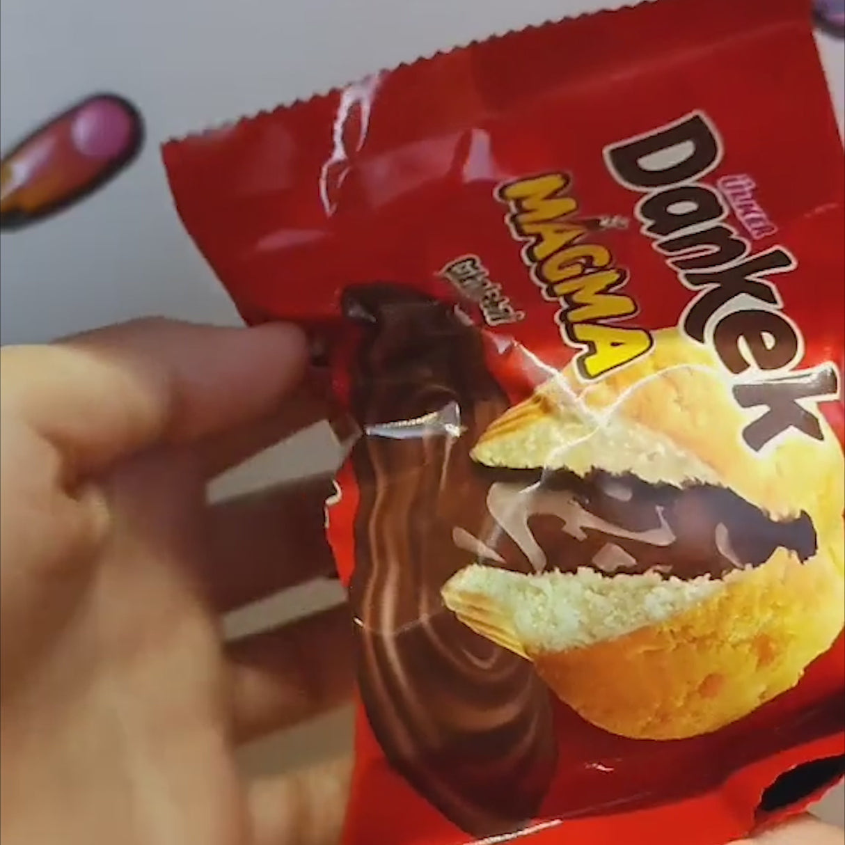 Ulker | Gâteau Magma Dankek avec Sauce au Chocolat