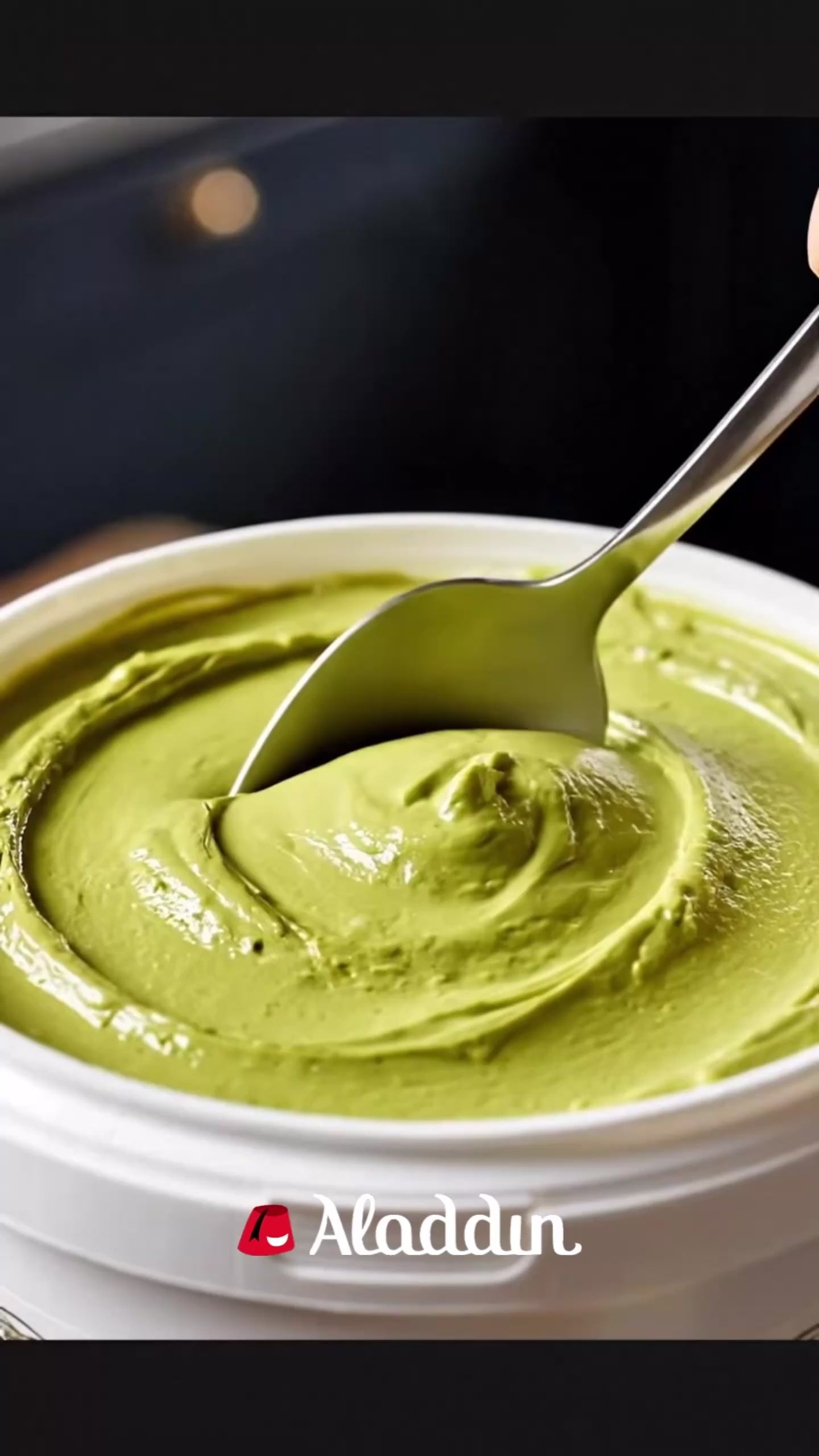 Malak Pistachio Cream with 20% Pistachio - 1.1. lb (5 Kg) Bulk