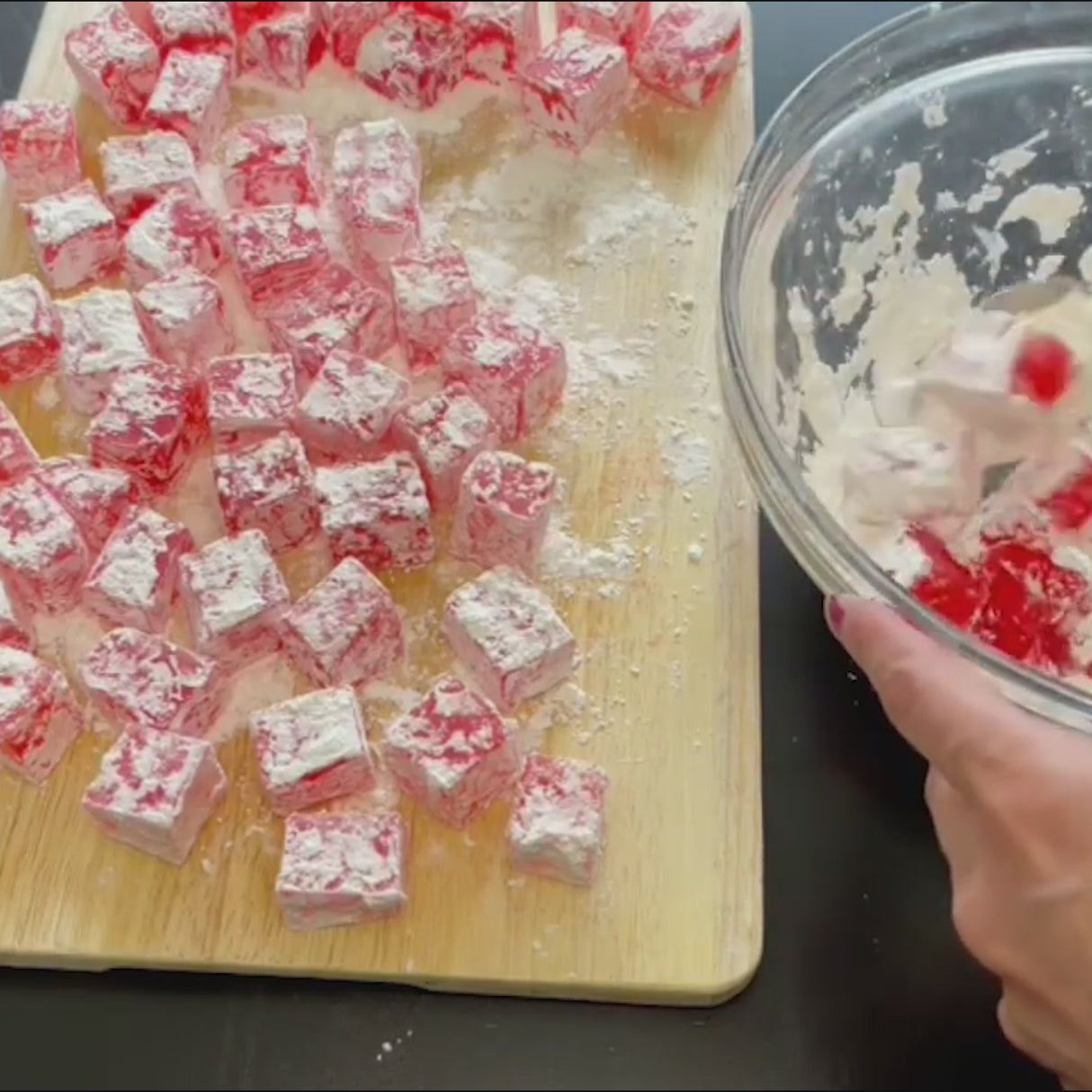 Ganik Sarsultan | Rose Turkish Delight