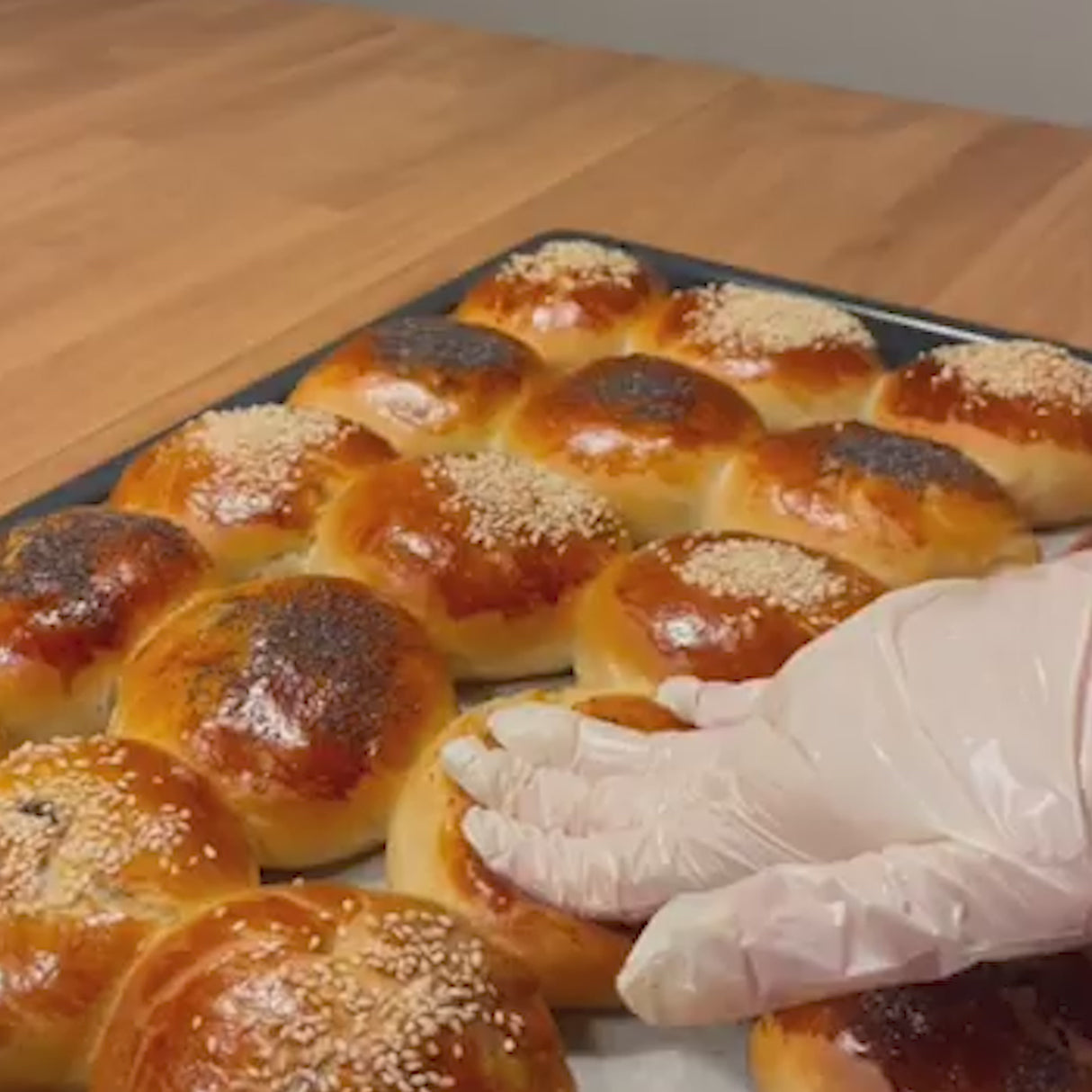 Türkisches Gebäck - Pogaca mit Oliven