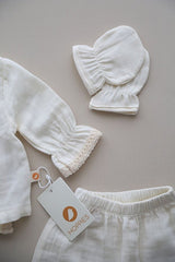 Professional Newborn Cotton Muslin Layette Set - Cream - TryAladdin