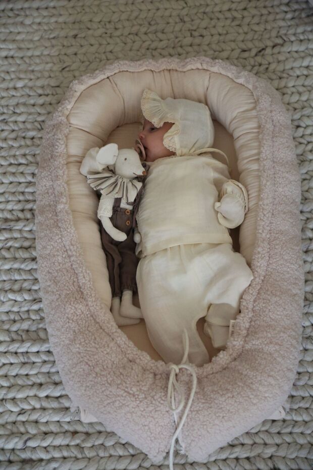 Professional Newborn Cotton Muslin Layette Set - Cream - TryAladdin