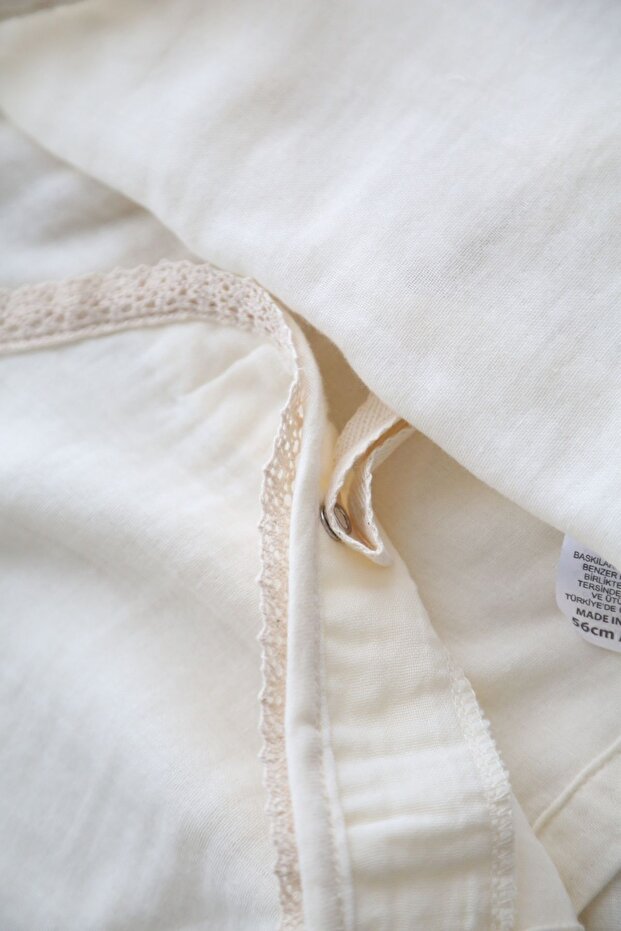 Professional Newborn Cotton Muslin Layette Set - Cream - TryAladdin