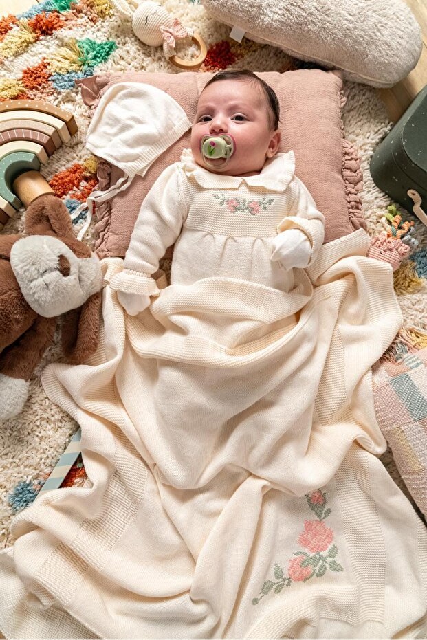 Professional Organic Cotton Newborn Hospital Exit Set - Cream - 5 - Piece - TryAladdin