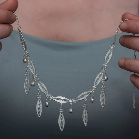 Necklace - Sterling Silver Filigree Leaf Dangle Design