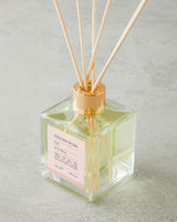 Premium Reed Diffuser   Crisp Pure Scent Home Fragrance